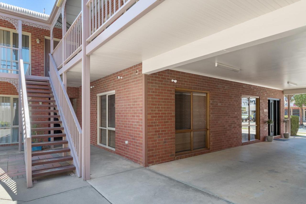 Burke And Wills Motor Inn Swan Hill Ngoại thất bức ảnh