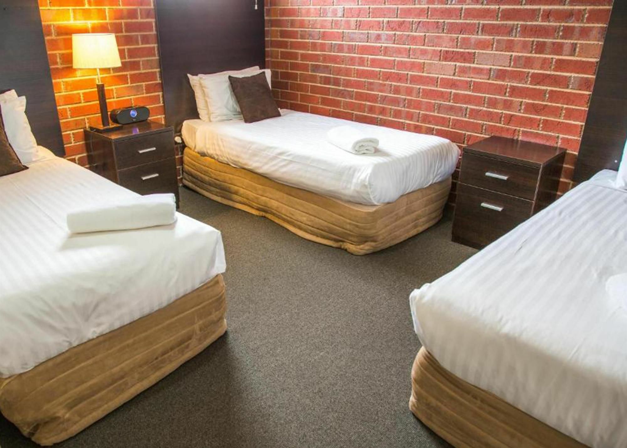 Burke And Wills Motor Inn Swan Hill Ngoại thất bức ảnh